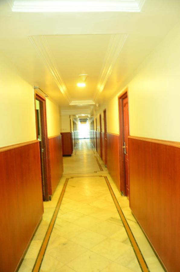 Hotel Rathna Residency มทุราย ภายนอก รูปภาพ