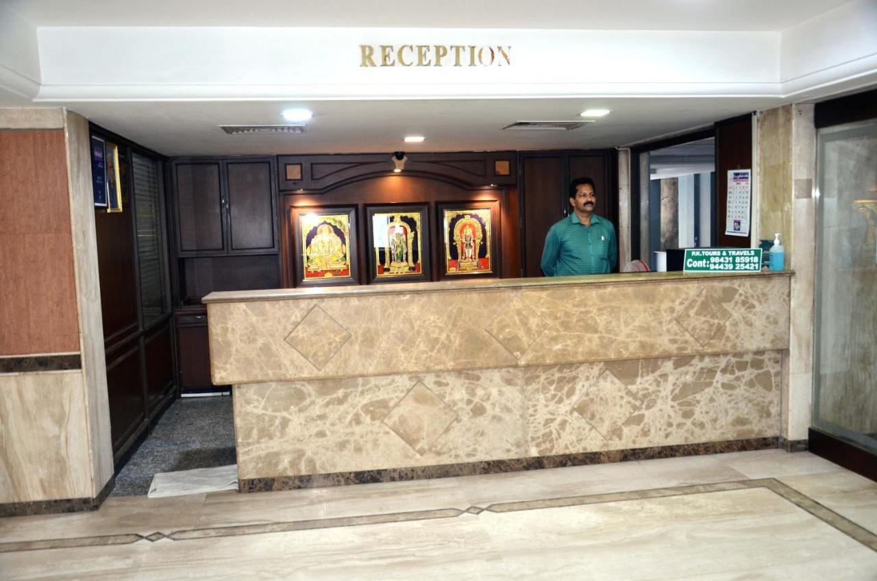 Hotel Rathna Residency มทุราย ภายนอก รูปภาพ
